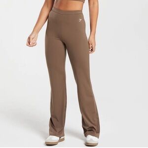 Gymshark everyday regular flared leggings